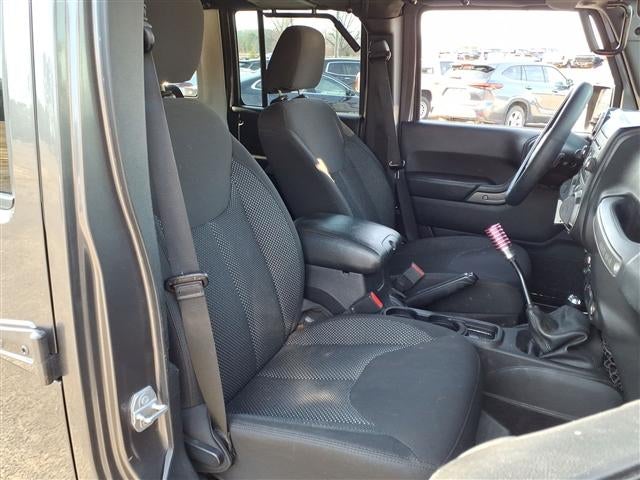 2016 Jeep Wrangler Unlimited Black Bear