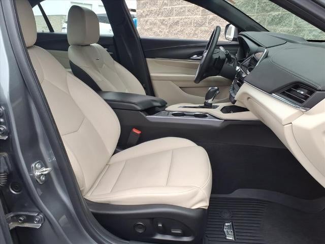 2022 Cadillac CT4 Premium Luxury