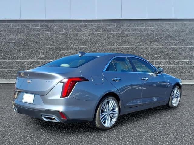 2022 Cadillac CT4 Premium Luxury