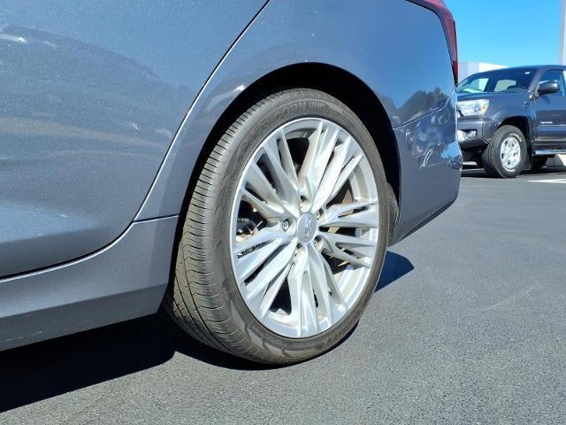 2022 Cadillac CT4 Premium Luxury