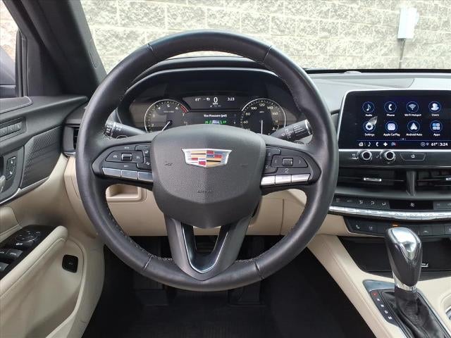 2022 Cadillac CT4 Premium Luxury