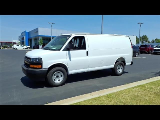 2026 Chevrolet Express Cargo Base