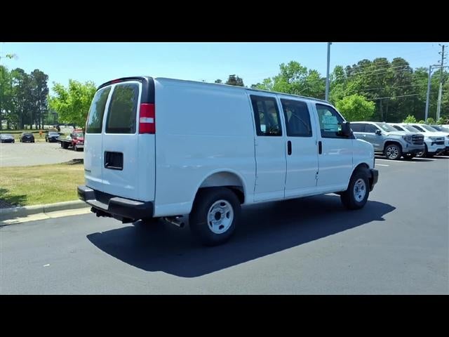 2026 Chevrolet Express Cargo Base