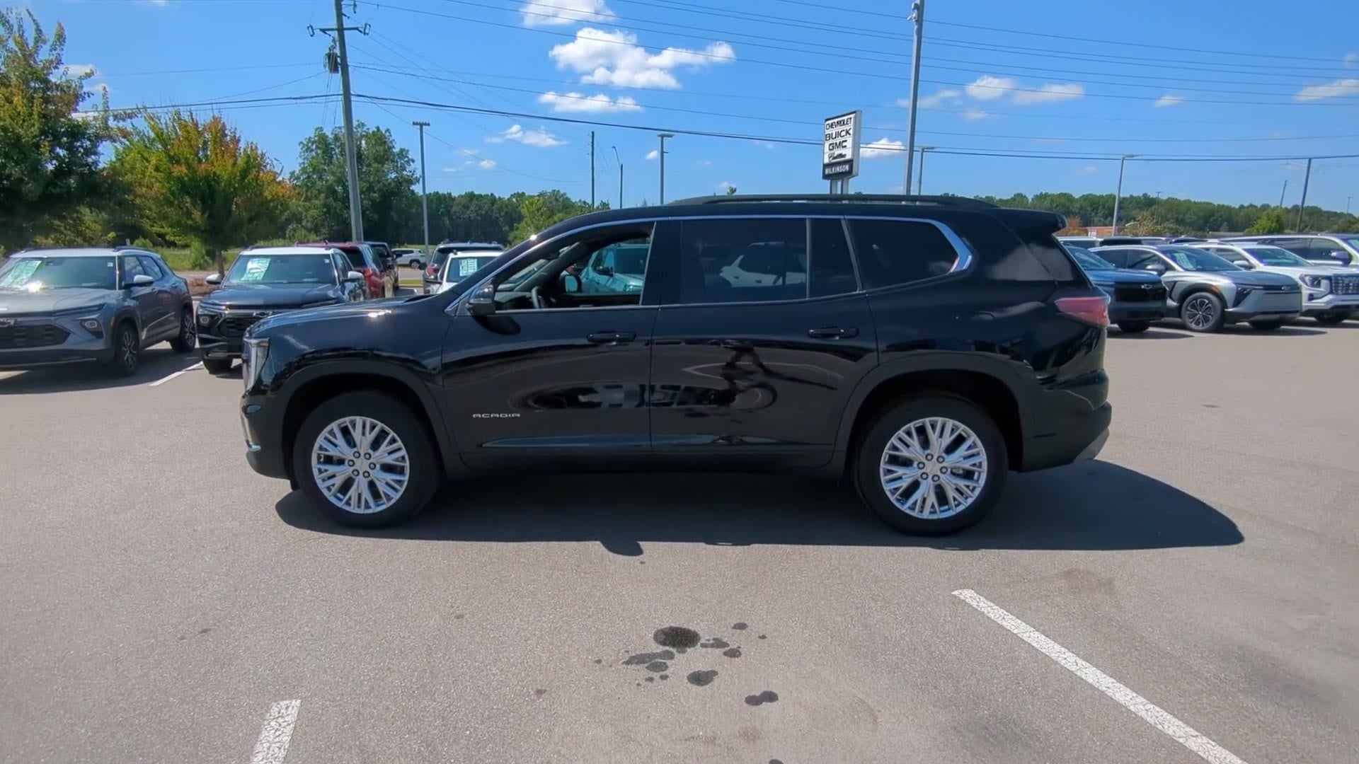 2026 GMC Acadia Elevation