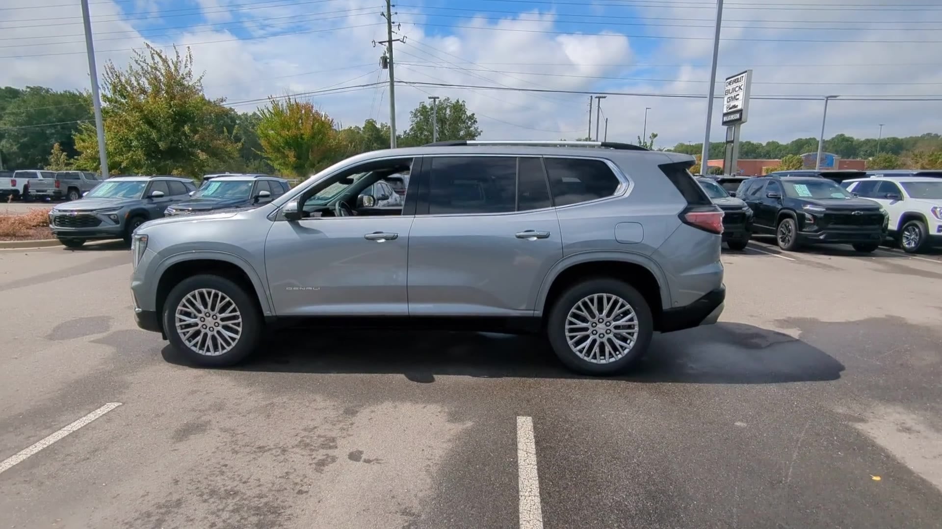 2026 GMC Acadia Denali