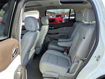 2021 GMC Acadia SLT