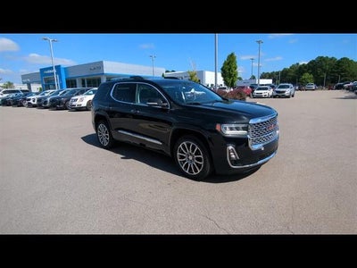 2023 GMC Acadia Denali