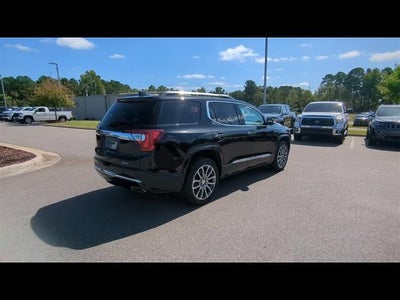 2023 GMC Acadia Denali