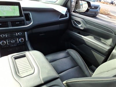 2022 GMC Yukon XL SLT