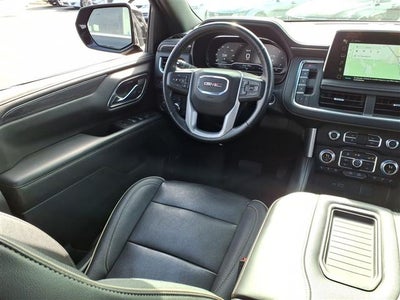 2022 GMC Yukon XL SLT