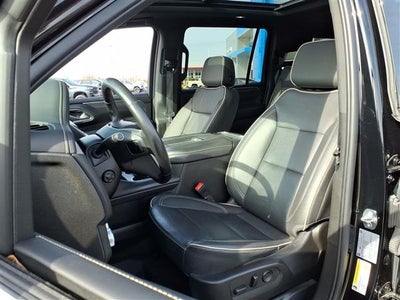 2022 GMC Yukon XL SLT