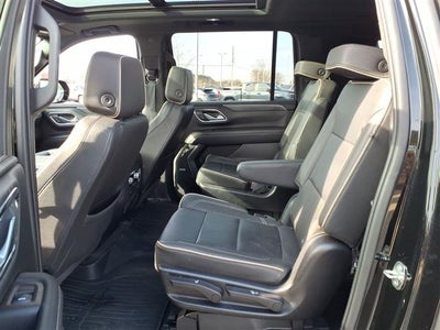 2022 GMC Yukon XL SLT