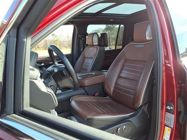 2023 GMC Yukon XL Denali Ultimate