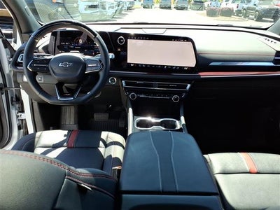 2025 Chevrolet Traverse RS