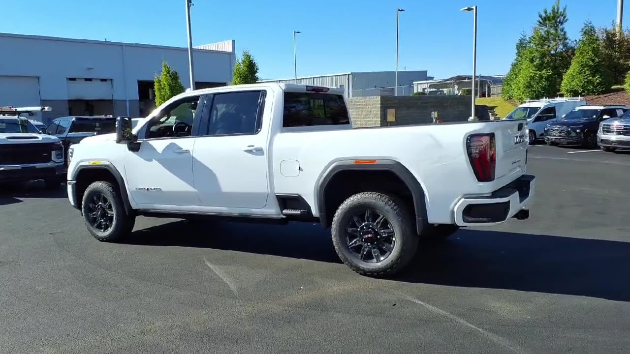 2026 GMC Sierra 2500 HD AT4