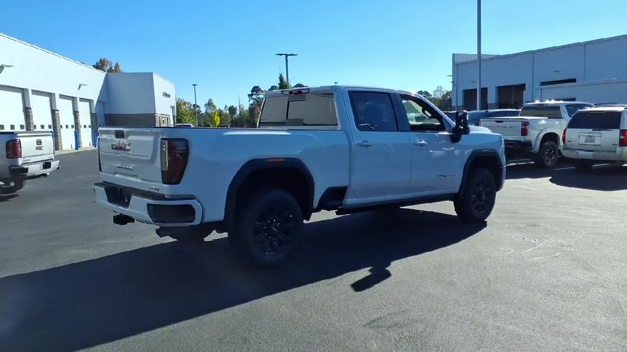 2026 GMC Sierra 2500 HD AT4
