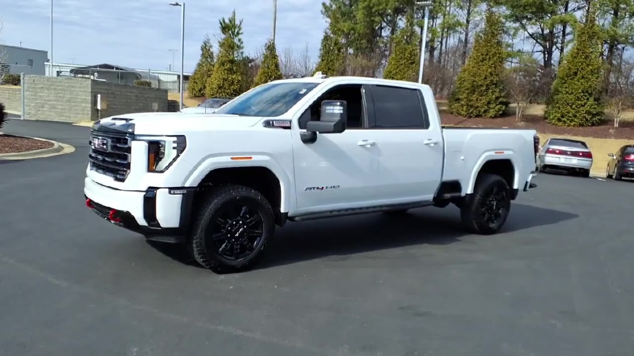 2026 GMC Sierra 2500 HD AT4