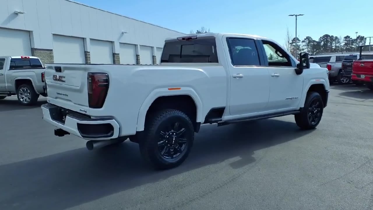 2026 GMC Sierra 2500 HD AT4