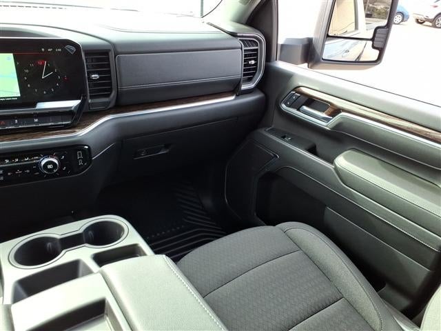 2025 GMC Sierra 3500 HD SLE