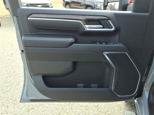 2025 GMC Sierra 3500 HD SLE