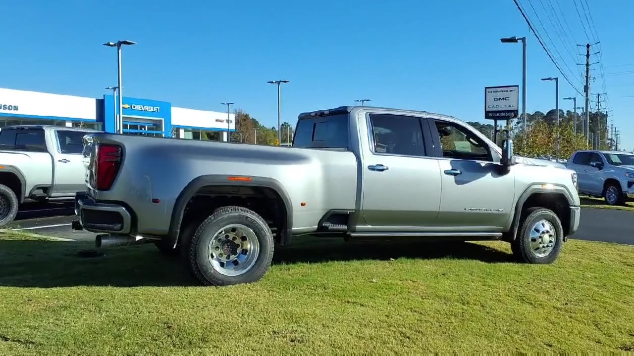 2026 GMC Sierra 3500 HD Denali DRW