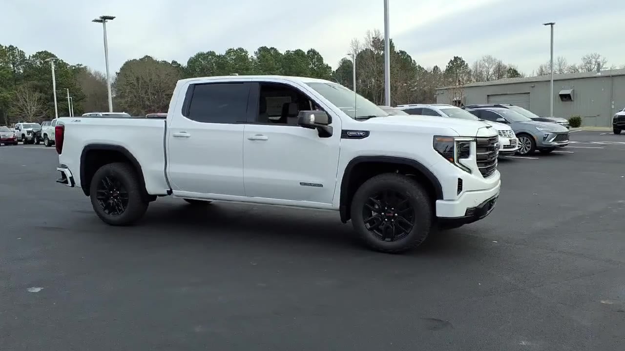 2026 GMC Sierra 1500 Elevation