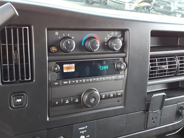 2026 GMC Savana Cargo Base