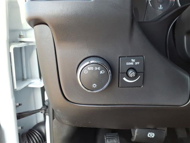 2026 GMC Savana Cargo Base