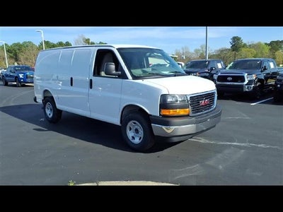 2026 GMC Savana Cargo Base