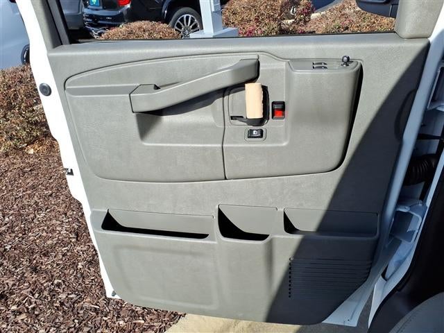 2026 GMC Savana Cargo Base