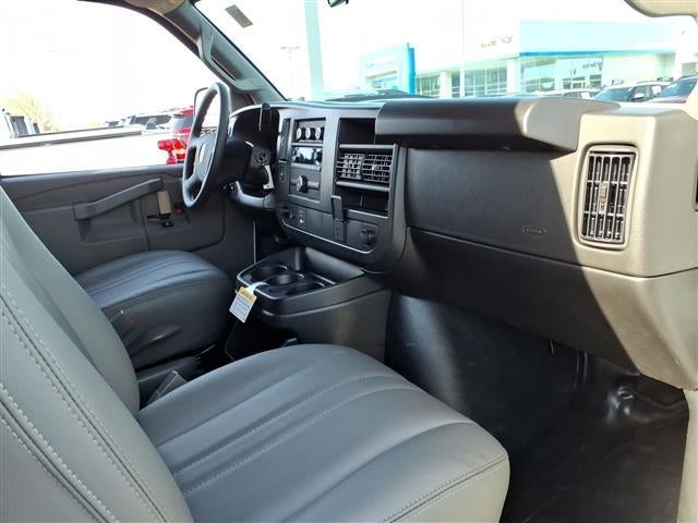 2026 GMC Savana Cargo Base