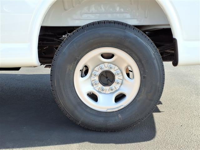 2026 GMC Savana Cargo Base