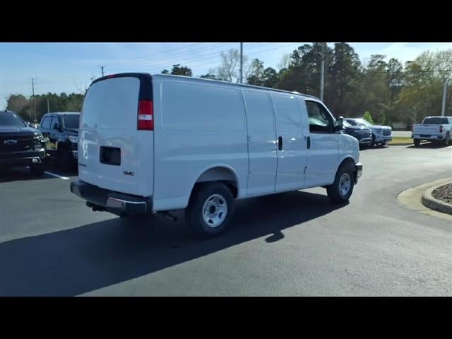 2026 GMC Savana Cargo Base