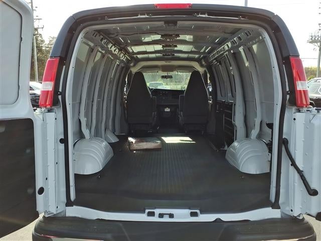 2026 GMC Savana Cargo Base