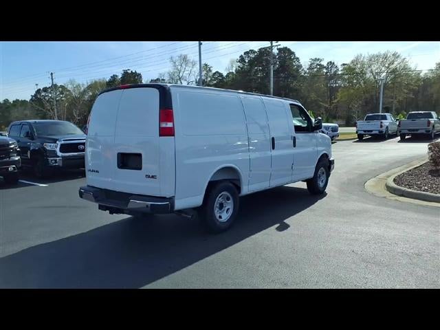 2026 GMC Savana Cargo Base