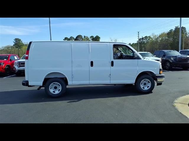 2026 GMC Savana Cargo Base