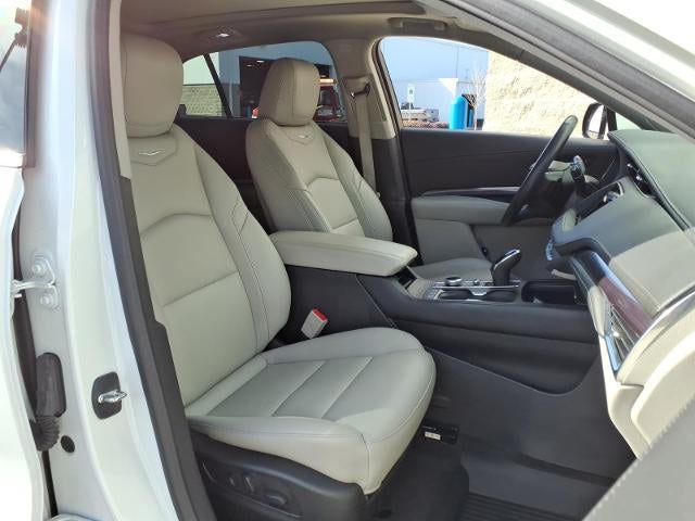 2023 Cadillac XT4 Luxury