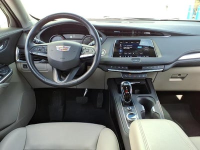 2023 Cadillac XT4 Luxury