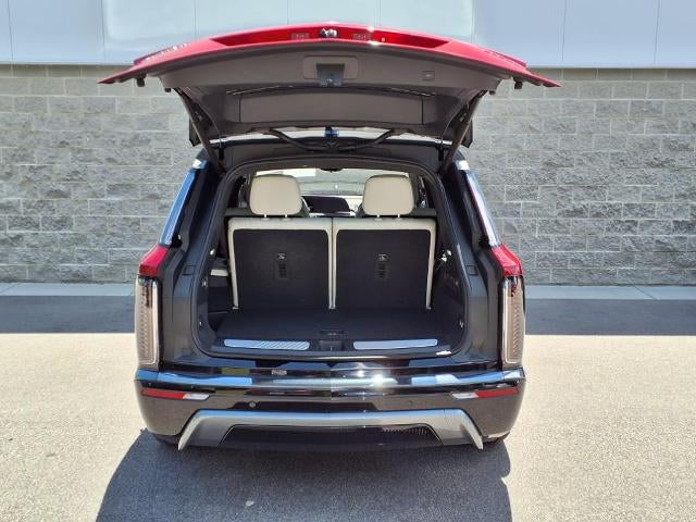 2026 Cadillac VISTIQ Base