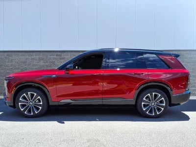 2026 Cadillac VISTIQ Base