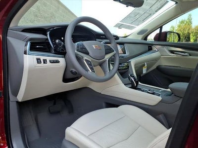2025 Cadillac XT5 Base