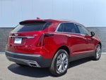 2025 Cadillac XT5 Base