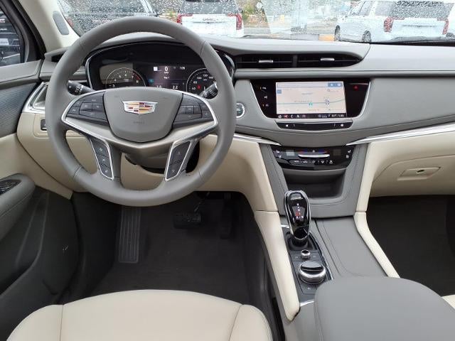 2026 Cadillac XT5 Base