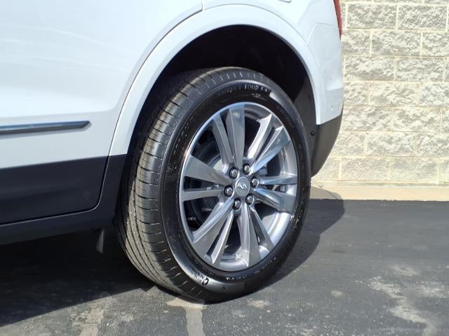 2026 Cadillac XT5 Base