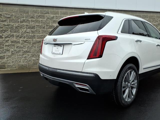 2026 Cadillac XT5 Base