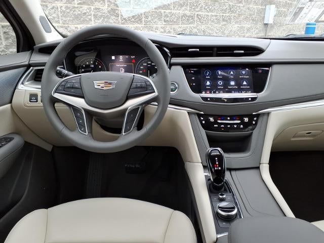 2026 Cadillac XT5 Base