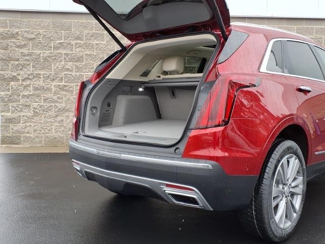 2026 Cadillac XT5 Base