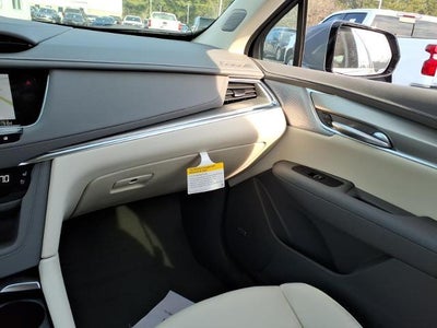 2026 Cadillac XT5 Base