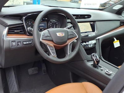 2026 Cadillac XT5 Base