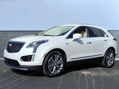 2026 Cadillac XT5 Base